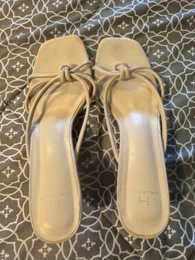 Halston Heritage Neutral Cream Knot-Detail Strappy Sandals